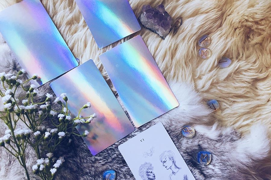 A Full Moon in Gemini Tarot Spread – Labyrinthos