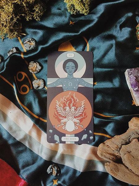 Arcana Iris Sacra Tarot and Astrology Set