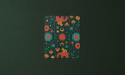 Tarot of the Velvet Moon - Tarot of the Velvet Moon: Reversible card backs with printed with gold ink