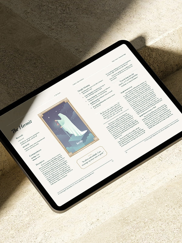Labyrinthos Tarot Meanings Book PDF - A Tarot Book of Meanings