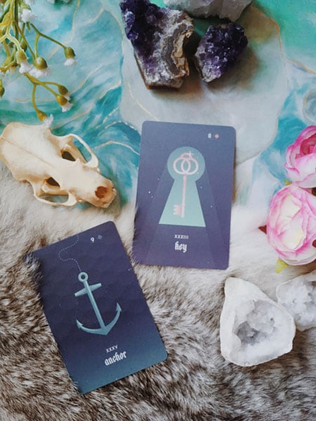 Seventh Sphere Lenormand Deck - Full Bleed Bridge Sized Cards - Modern and Minimalist Lenormand Deck with Rose Gold Foil Details and Gradient Pastels