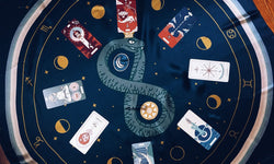 Arcana Iris Sacra Tarot Cloth: Night Edition - Altar cloth with tarot cards