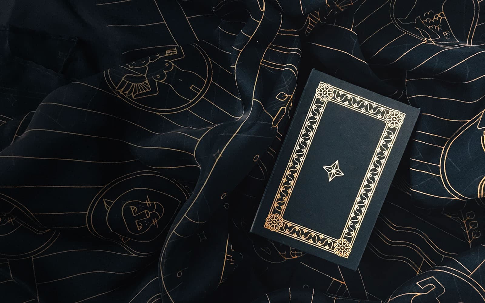 Our collection of Golden Thread decks, altar cloths to carry them in, plus journals to help you connect with the cards. Everything you need to start your tarot practice!